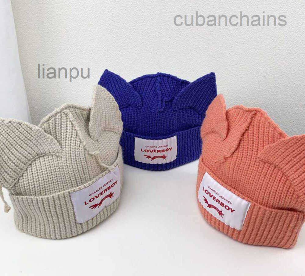 BeanieSkull Designer Beanie 2024 Caps Kpop Street Children Hyunjin Hendery Same Beanies WAYV Leeknew Knitted Cat Ear Hat Fashion Cute LoverBoy Casua