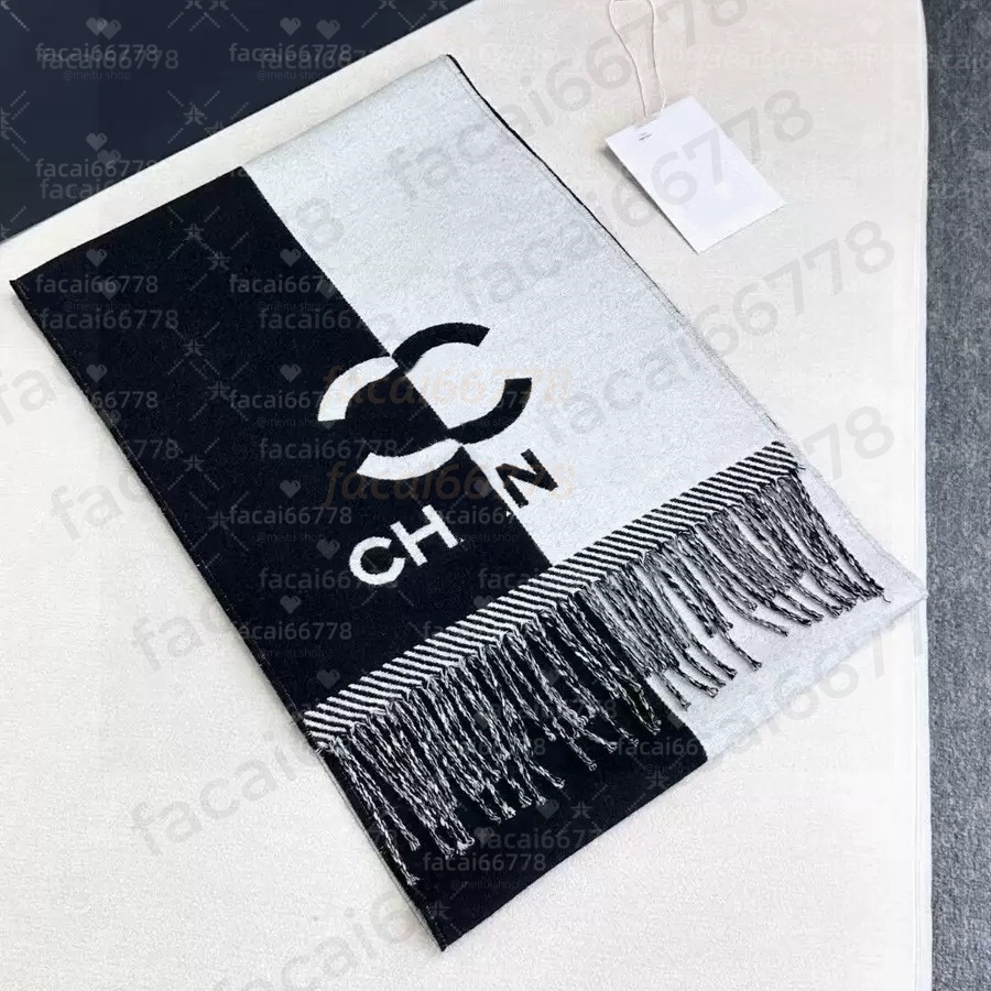 Designer scarf Women's winter cashmere scarf echarpe sjaal Men Women winter scarves ladies Shawls Big Letter wraps pattern plaid designer women