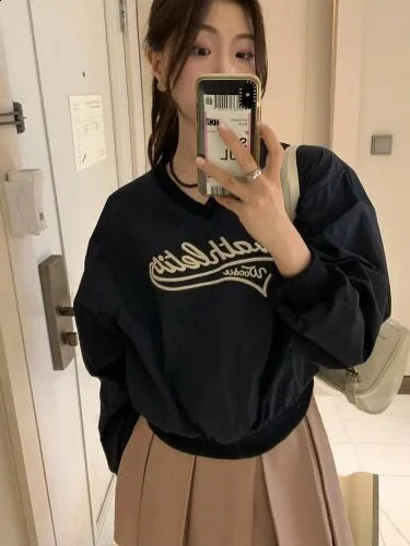 Chic Korean Style Loose Fit Embroidered Letter Top Versatile Casual Sweater for Women Spring Autumn Winter Street 260918