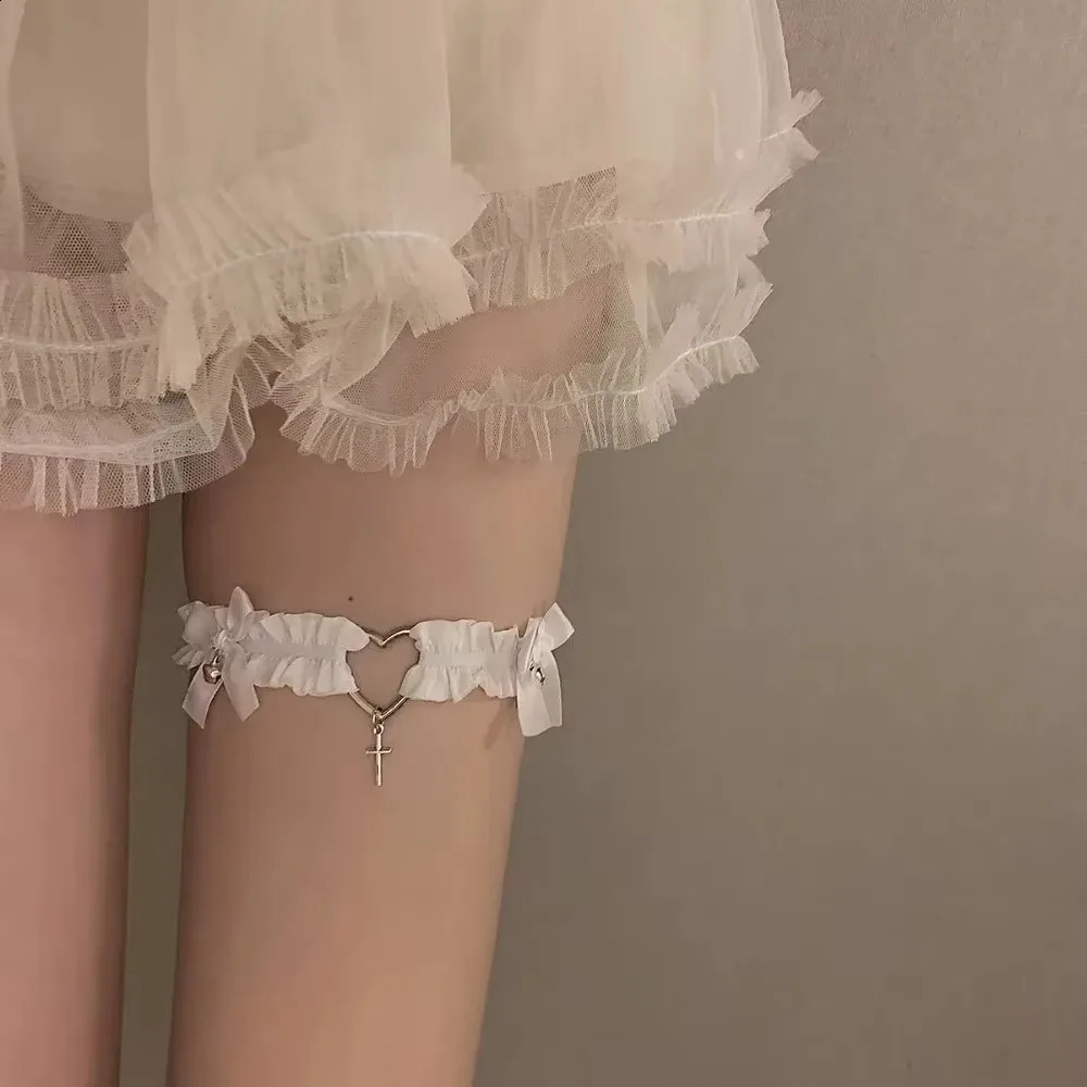 Charm Sexy White Love Heart Lace Leg Chain for Women Girls Cross Bell Pendant Anklets Jk Punk Rock Party Jewelry Accessories 260917