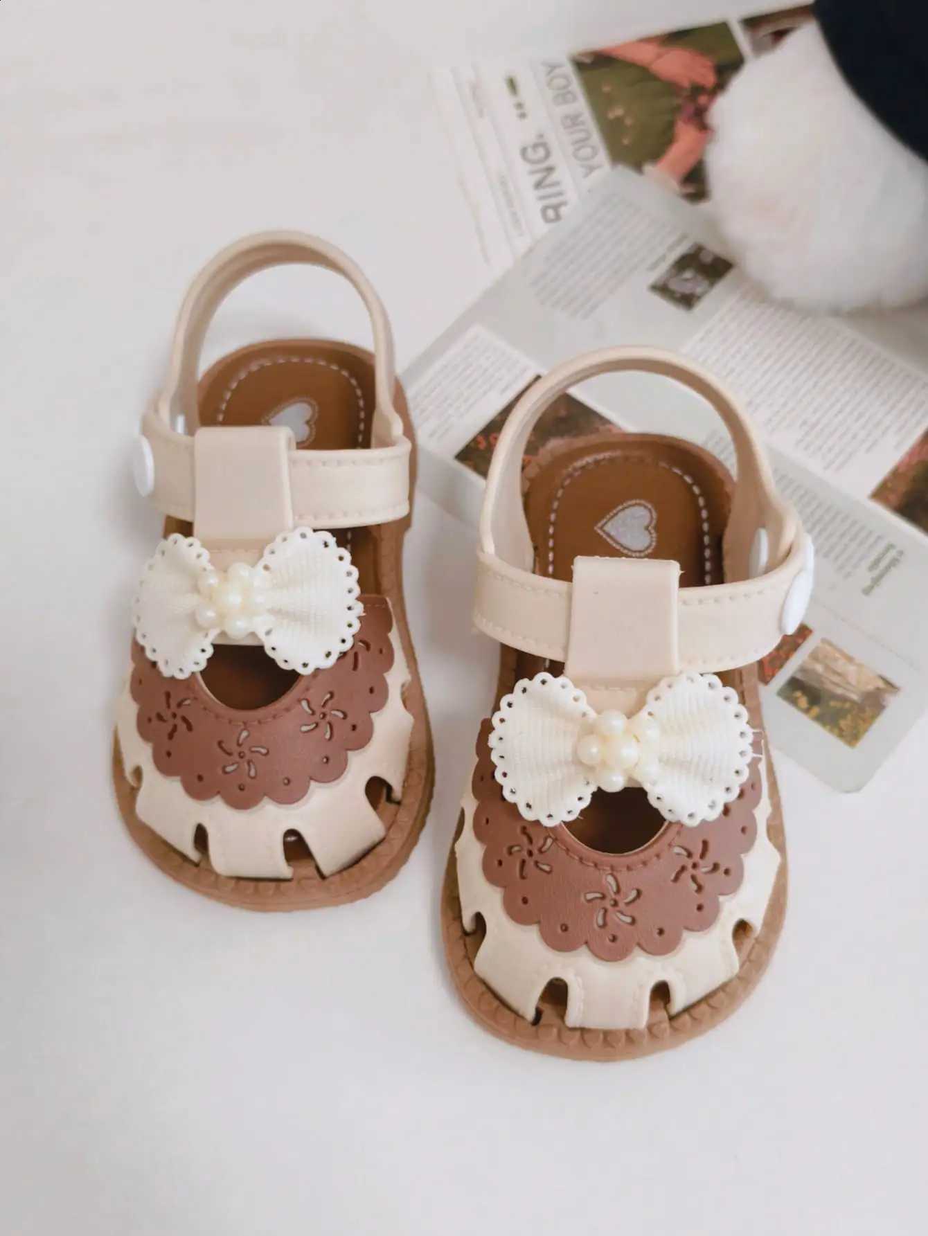 2026 Princess Style Girls Sandals New Arrival Infant Toddler Baby Walking Shoes Spring Summer Soft Bottom Anti-slip Kick-Proof Q260916