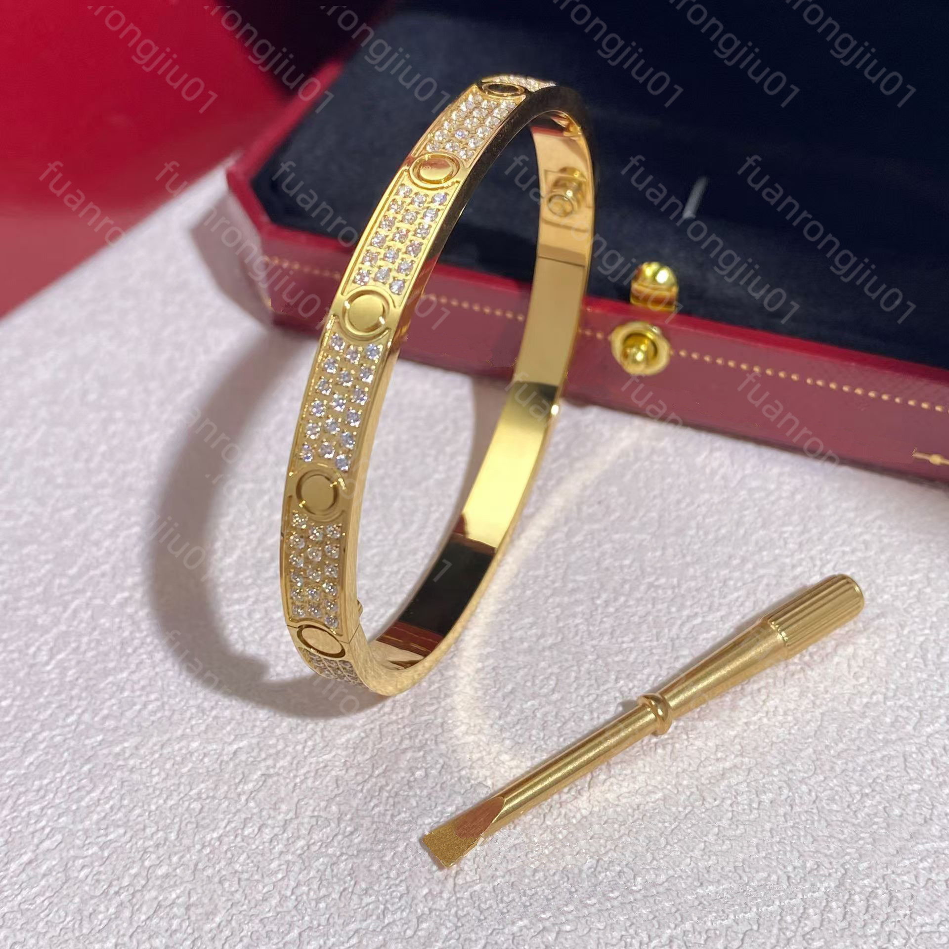 Cartridge Bracelet Designer Jewelry Three Rows Of Inlaid Diamonds Bracelet Gold Silver Rose Woman Daily Outfit Luxury Delicate Charm Jewelry Gifts C