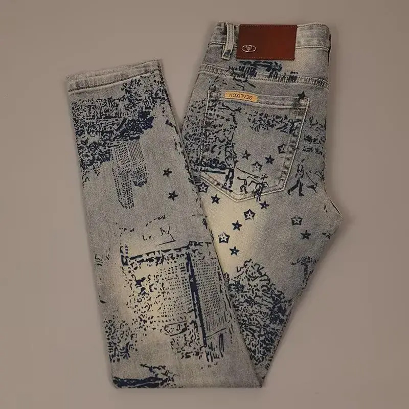 Men Jeans Designer trousers Clothes European And American Trend Slim Fit Printed Jeans Autumn Winter New Retro Light Straight Casual Fashion Versati