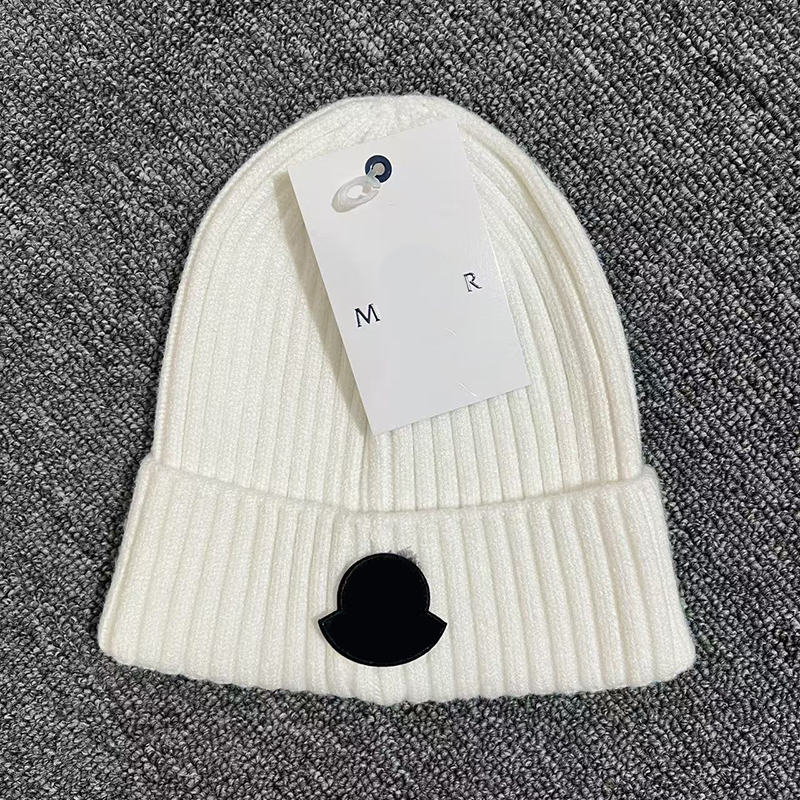 top Designer brimless beanie embroidered luxury knitted hat classic autumn and winter elegant temperament casual fashion street hat warm skull hat