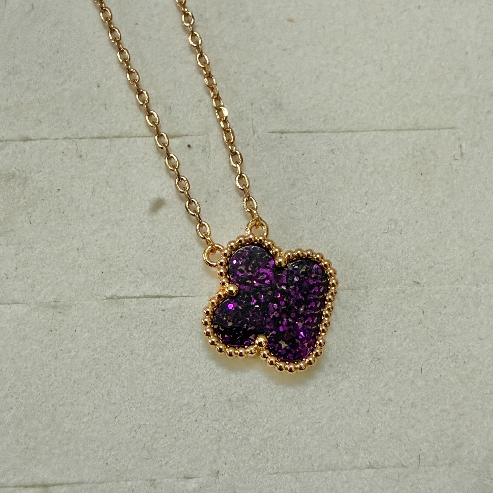 Designer Four Leaf Clover Pendant Necklace Purple Glitter Inlaid Silver Chain Elegant Women Jewelry For Wedding Daily Wear...