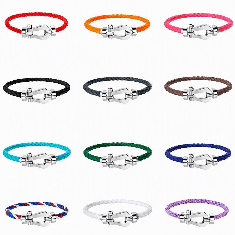 Luxury brand Bracelet Medium Stainless Steel 18k Gold Bracelet without Diamond Waterproof and Non Fading Designer Jewelry for Men and Women