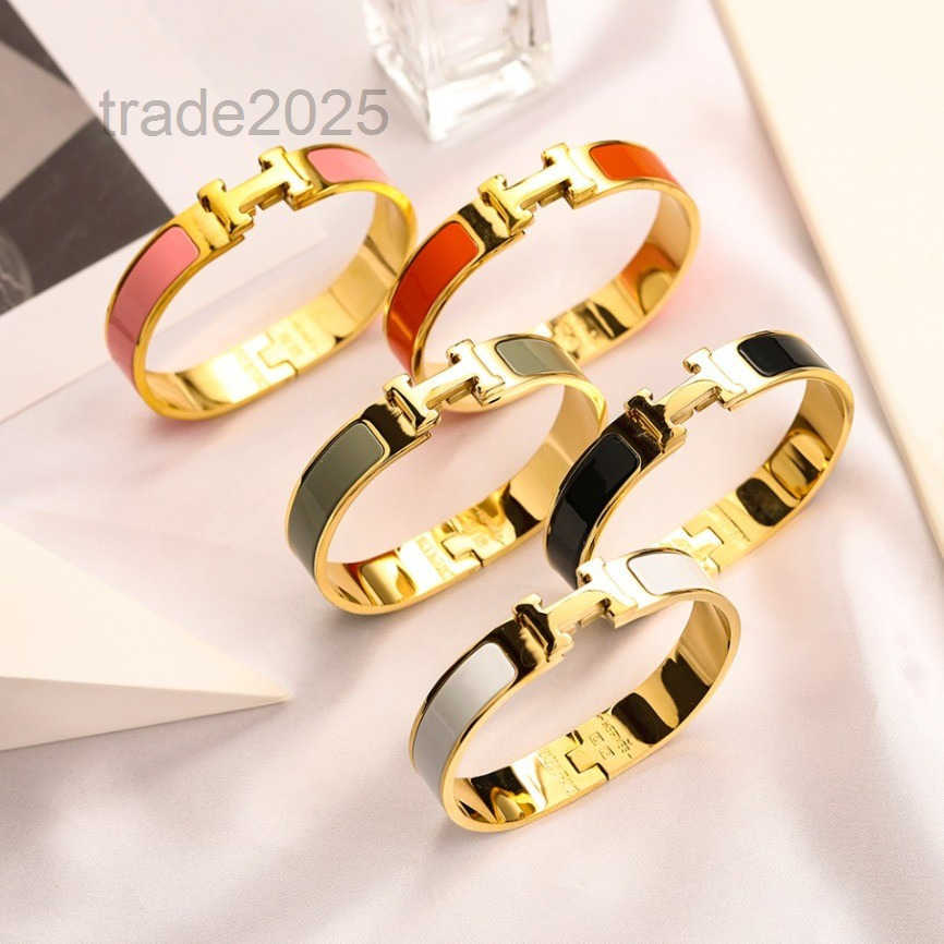 Luxury Enamel Bangle Bracelet for Women 18K Gold Plated Stainless Steel Colorful Enamel Cuff Bracelet Hypoallergenic Designer Inspired Fashion Jewel