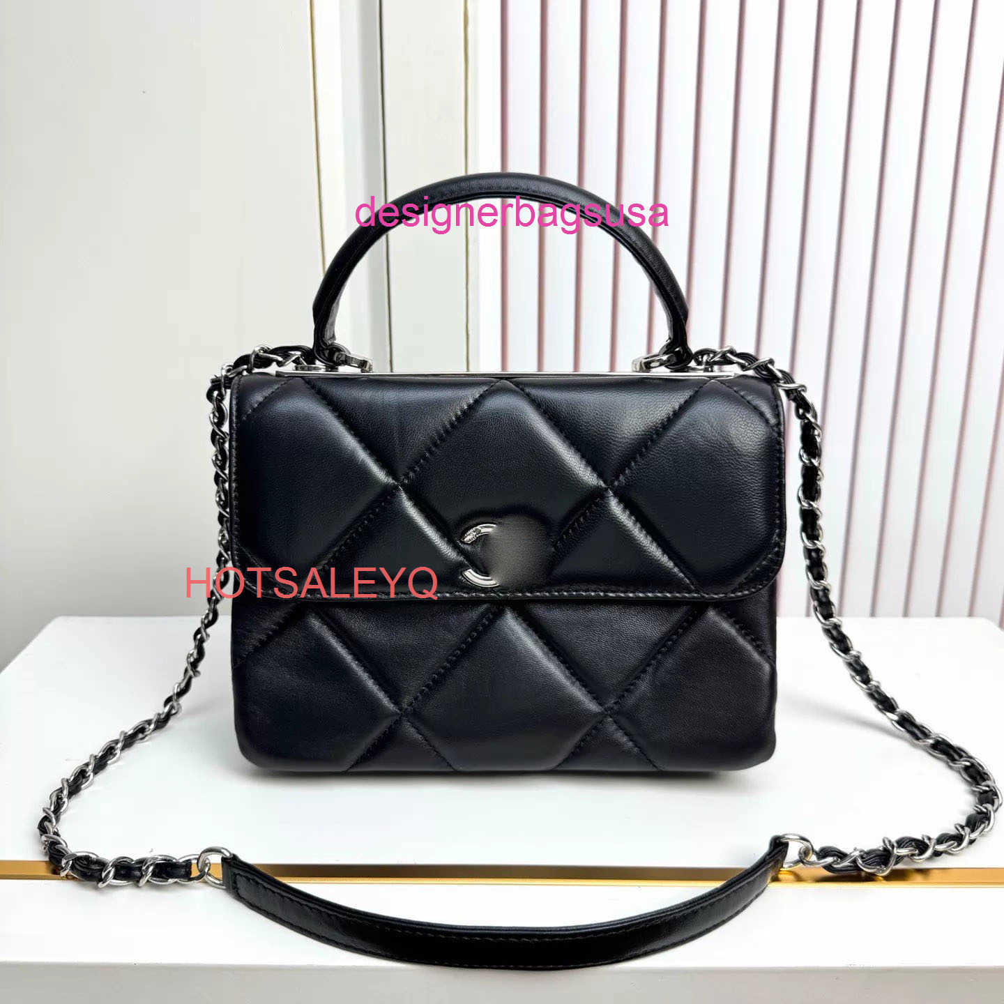 Luxury Designer Bag Black Quilted Chain Crossbody Bag Soft Lambskin 25cm Fashion Bag Handmade Luxury Bag Womens Bag With Three Inner Pockets Yqtgood