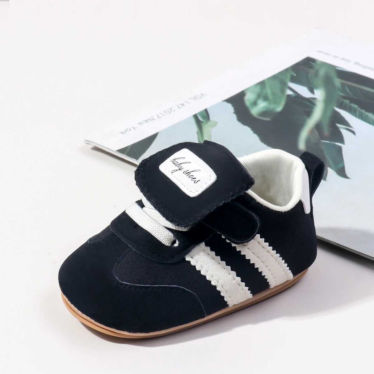 2025 Spring and Autumn Baby Girls Boys Casual Sneakers TPR Sole PU Leather Hook Loop Newborn Toddler Shoes First Walkers Q260916