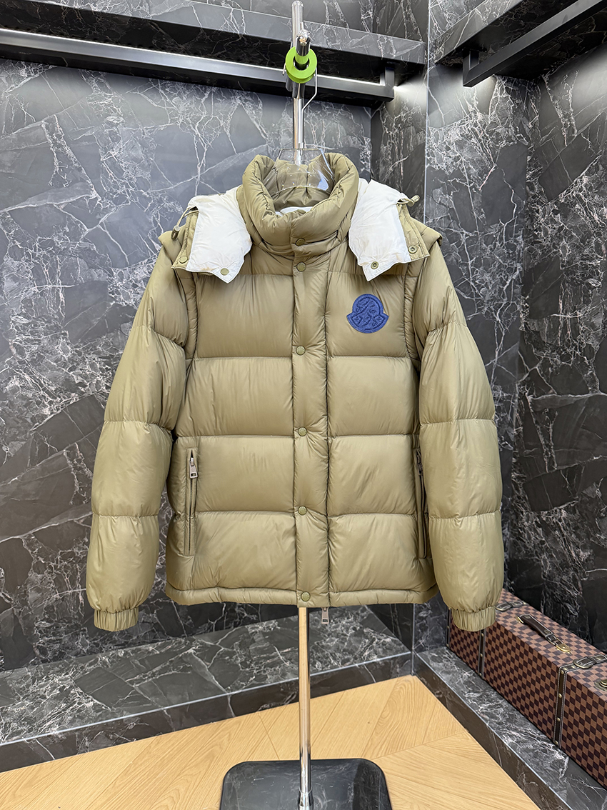 M Designer's new men's down jacket for autumn and winter, a hooded down jacket for winter warmth, with a detachable vest and 90% white duc