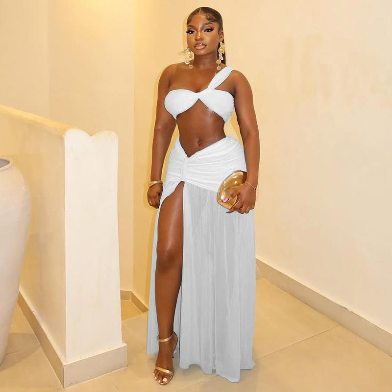 Designer Style Haute Qualité Femmes Western Couleur Unie Vacances Deux Pièces Ensemble Une Épaule Crop Top Fendu Moulante Jupe Longue Sans Manche