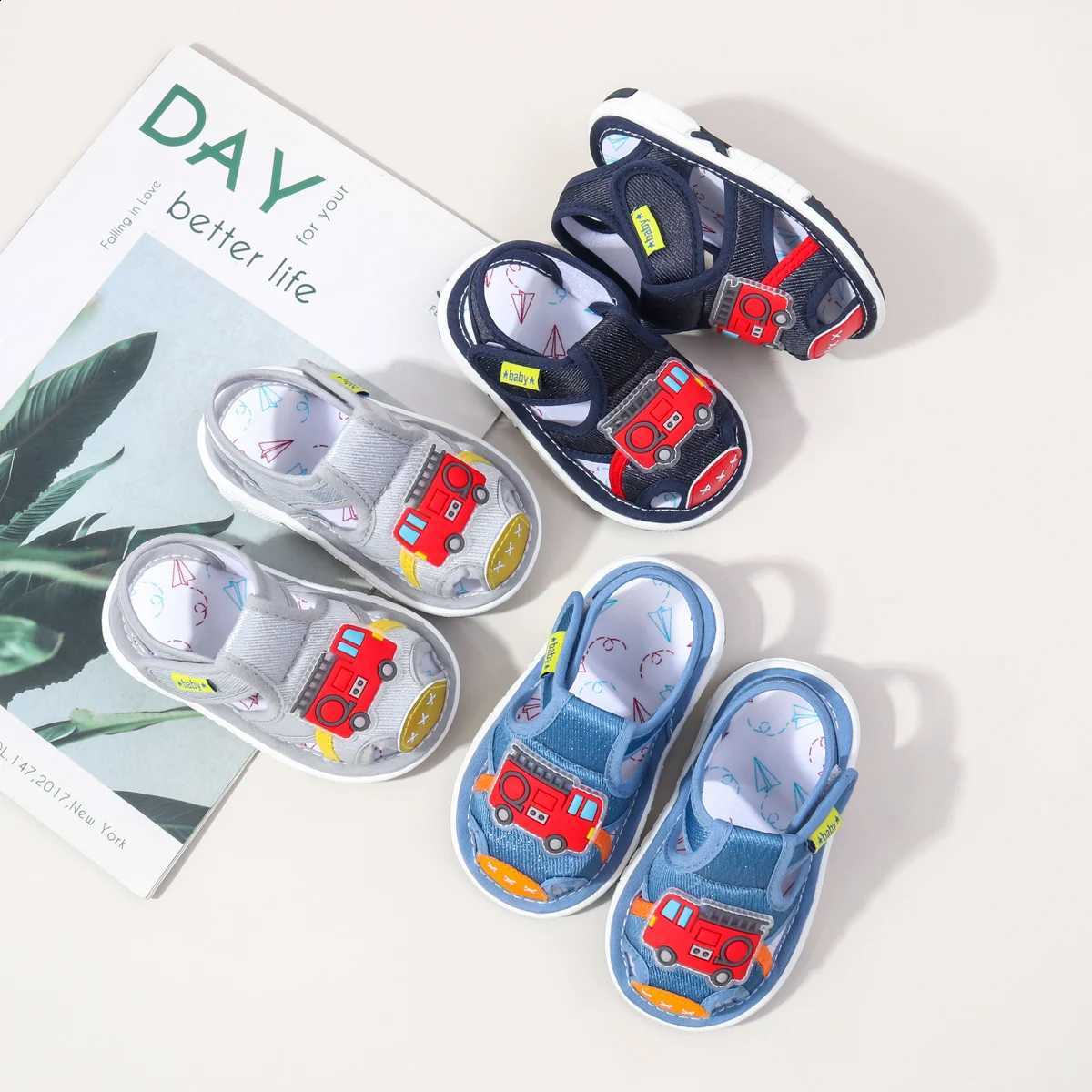 2025 Baby Squeaky Shoes Summer Sandal High Quality Funny Toddler Sound Pre-walking Sneaker Cute Car Patterns For Kid Unisex Q260916