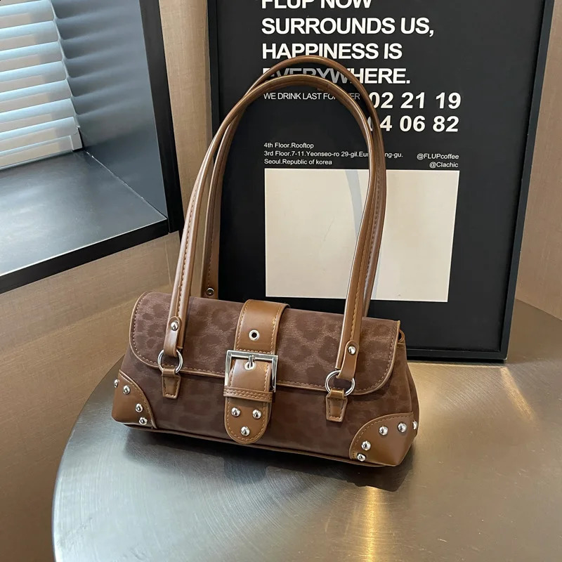 Vintage Patchwork Leopard Shoulder Bags for Women Y2k Rivet n Cool Girls Handbag Versatile Portable Ladies Underarm Bag 260917