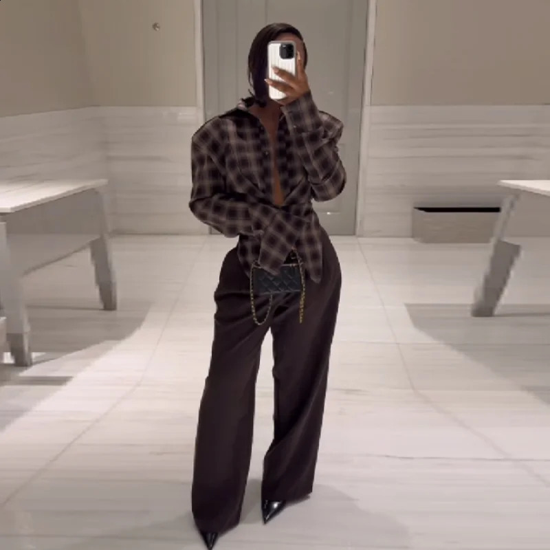 Chic Sexy Plaid Long Sleeved Shirt ers Flattering Stylish Casual Female Autumn Tops Trendy Fashionable Women's Streetwear 260917