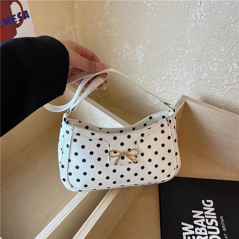 Fashion Polka Dot Bow Women's Pu Shoulder Underarm Bags Lightweight Versatile Ladies Handbag Simple Portable Girls Zipper Bag 260917