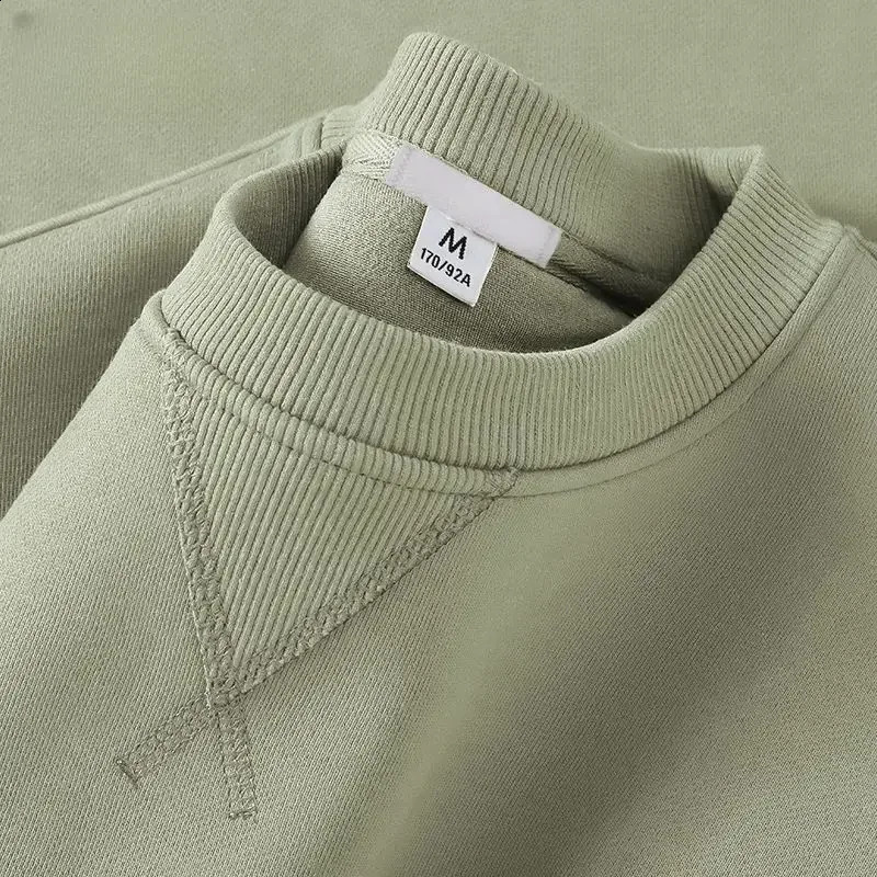 Thickened Fleece Hoodless Sweatshirt Mens Round Neck Winter Casual Loose Fit Cotton Polyester Long Sleeve Self Heating 260918