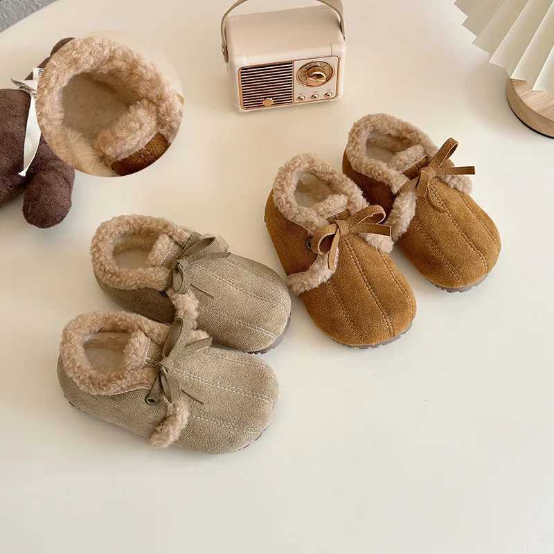 Korean Version of Girls' Cotton Shoes for Autumn and Winter with Added Plush and Thickened Baby Fashion Short Boots Size 21-34 X260917