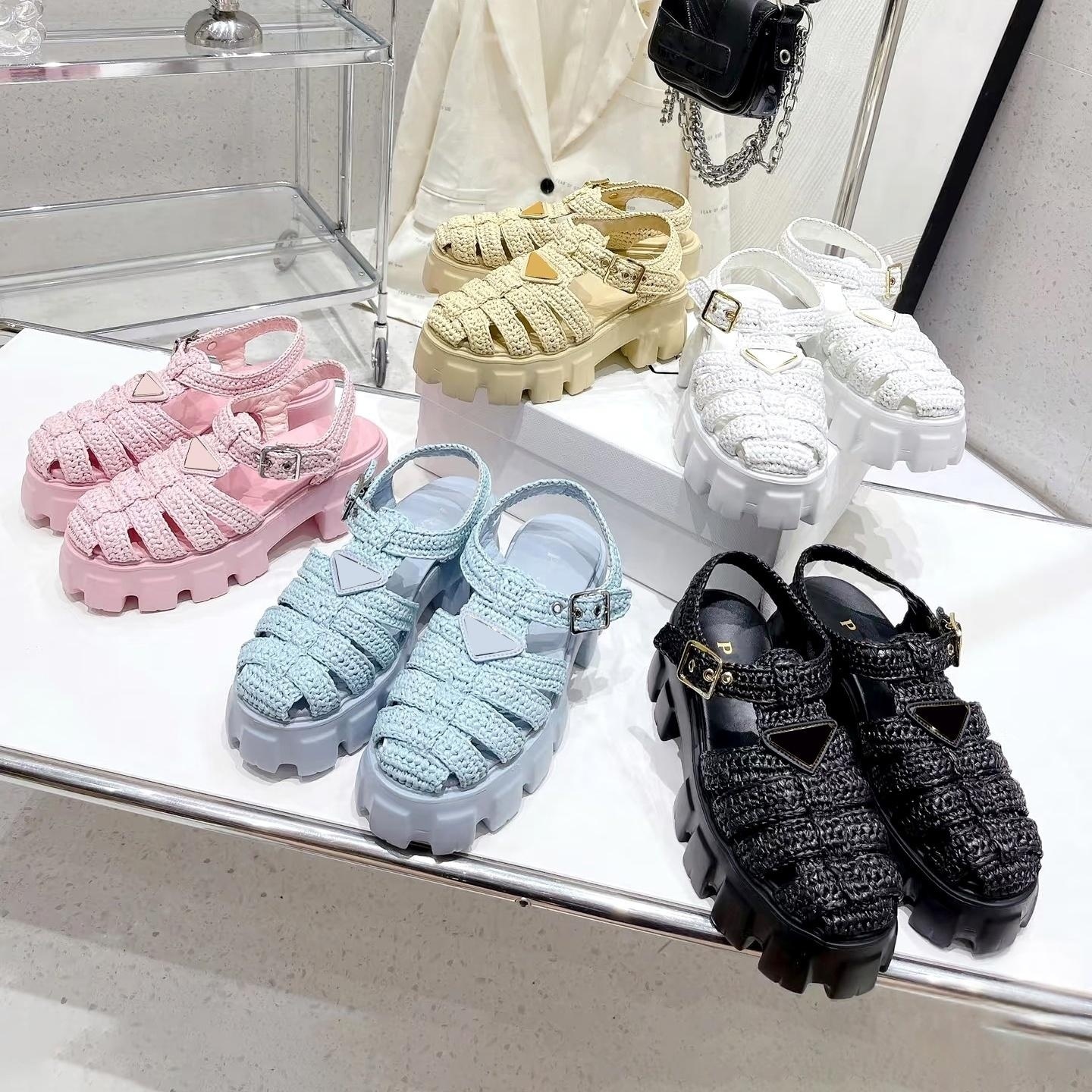 2026ss Luxury Comfortable Versatile cage sandals Women's High quality platform chunky lug sole sandal Designer Summer Party Vacation slippers f
