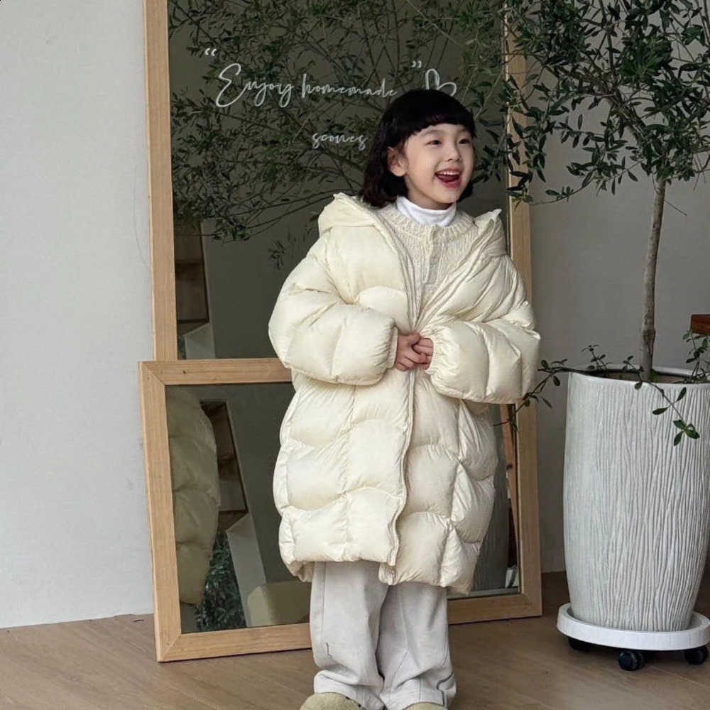 Extended 2025 Winter Girls' New Cotton Jacket Warm Hooded Outdoor Snow Clothing Thick Children's Clothing RM118W260917