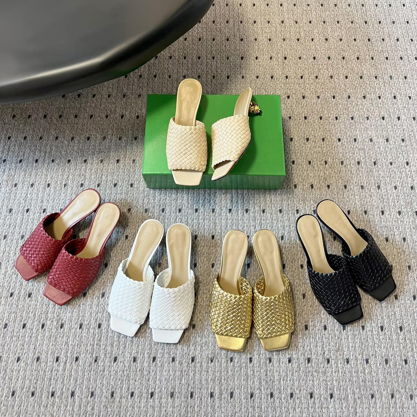 women Leather Mules Slides Square Toe Open Toe Flat Low Heel Casual Summer Elegant Modern Charming Designer Luxury 10A High Quality Fashion Comfort
