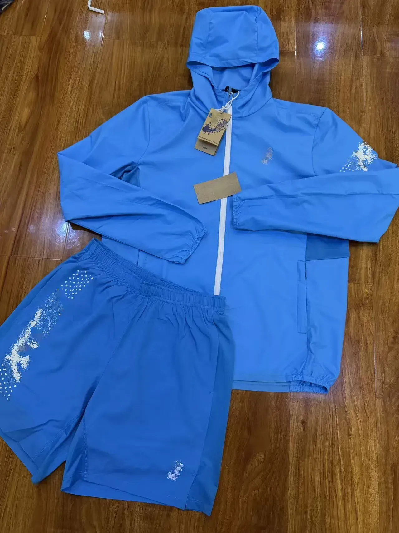 Mens Asicsly Tracksuit Jacket Designer Shorts Shirt Men Tracksuit Tech Fleece Set Training Speed Drying Reflective Strip Set Suits Running