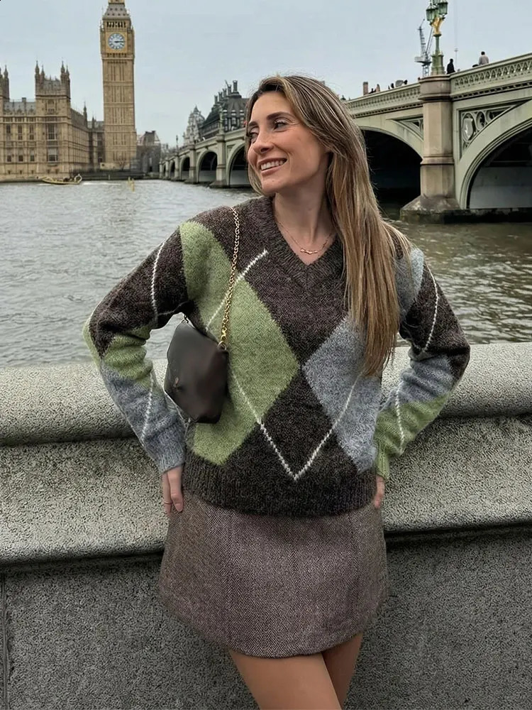 HH 2026 Spring Sweater For Women Elegant Fashion Diamond Plaid Knitted Pullover Sweater Loose Oversized High Street Lady Tops 260917