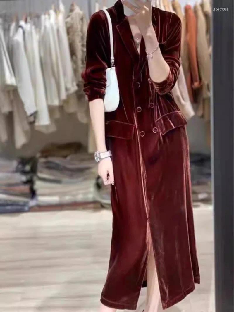 Women's Gold Velvet Long Trench Coat 2026 Spring Autumn Fashion Elegant Blazer Collar Windbreaker Outerwear Jacket W2006