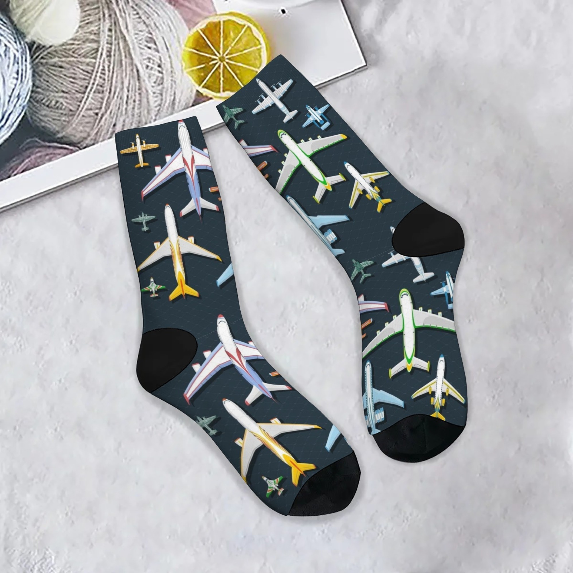Novel Airplane Print Men's Comfortable Breathable and Soft with A Street Hip-hop Quirky Retro Harajuku Style Socks