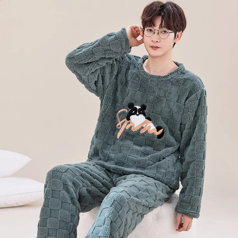 Pajama Set Men O-neck Long Sleeve Striped Comfortable Warm Flannel Mens Pajamas Big Yards XXXL Korean Style Home Clothing Casual 260917