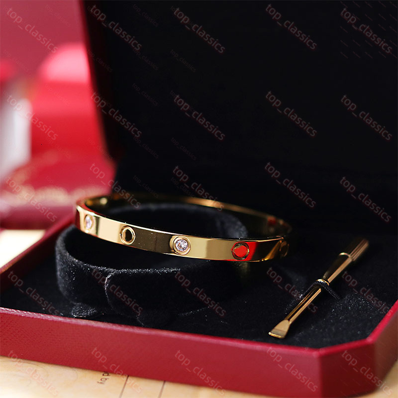 Cartixx Bracelet Designer Luxury Jewelry High Quality 18K Gold Diamonds Carted Bracelet Women Non Fading Bracelet Wedding Valentine's Day Charm