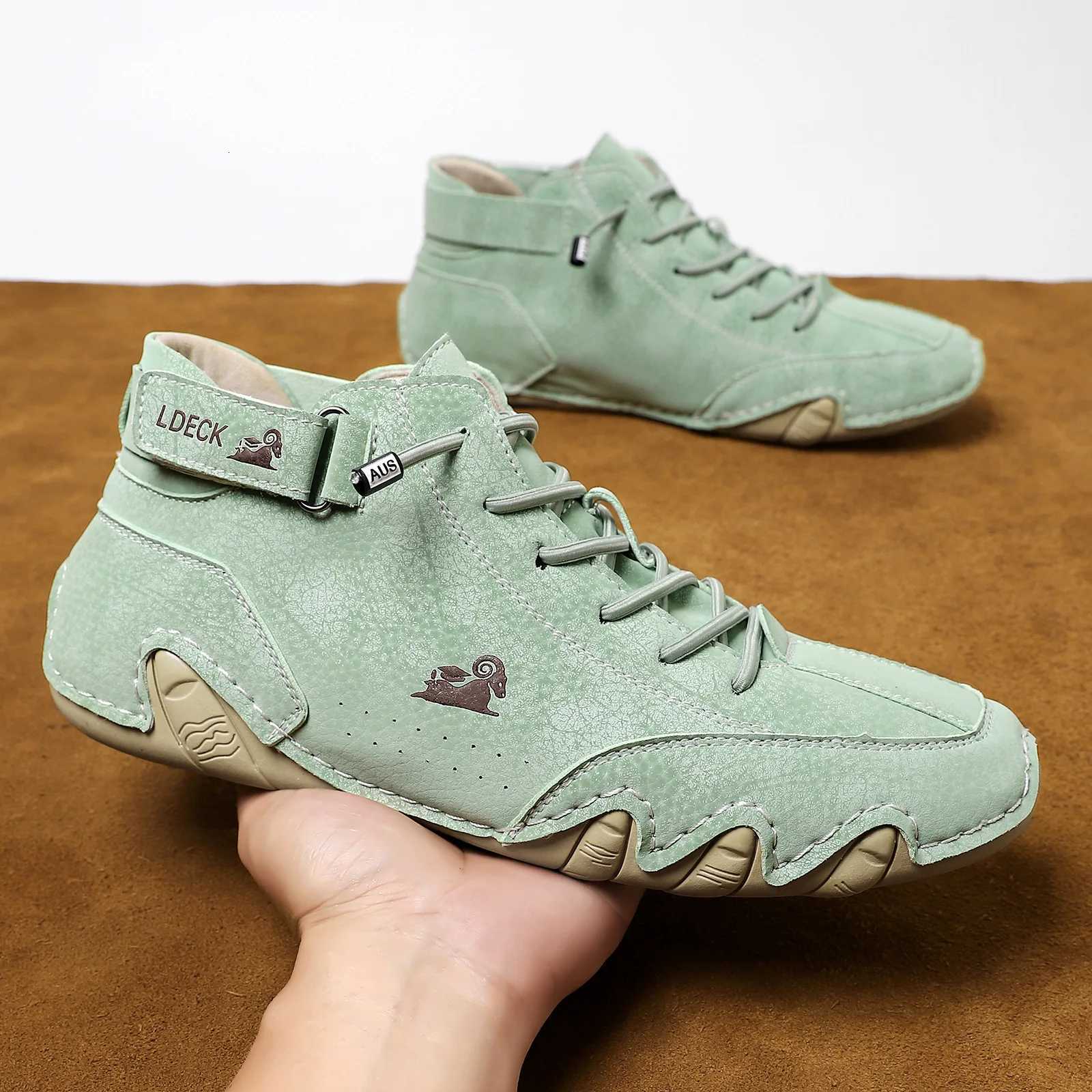 Handmade Sewing Leather Men's Boots Booties Soft Casual Leather Shoes Man Outdoor Design Sneakers Men Shoes Boats Big Size 49 50 Q260916