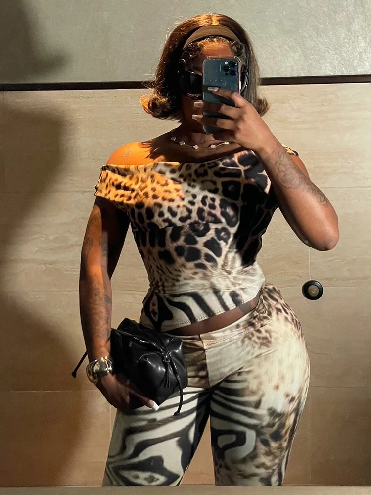 Weird Puss Leopard Print Fashion 2 Piece Set Women Slash Neck Backless TopSkinny Peach Hip Crop Pants tie Hipster Streetwear 260918