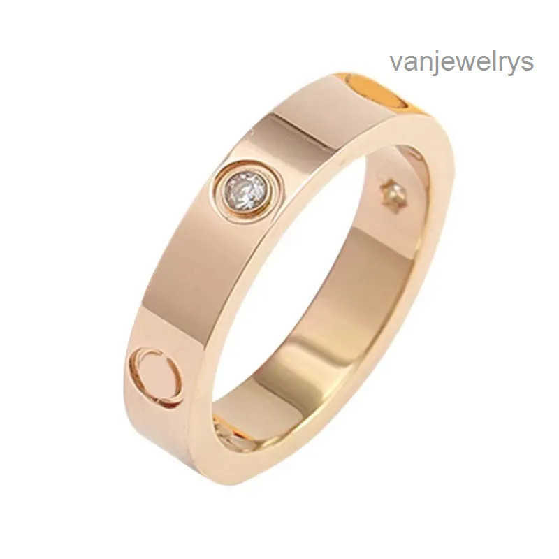 Luxurys Designer Ring for Women Classic Fashion and Exquisite Love Rings Trend Band Simple Personality Style Romantic Jewelry holiday Gift good nice