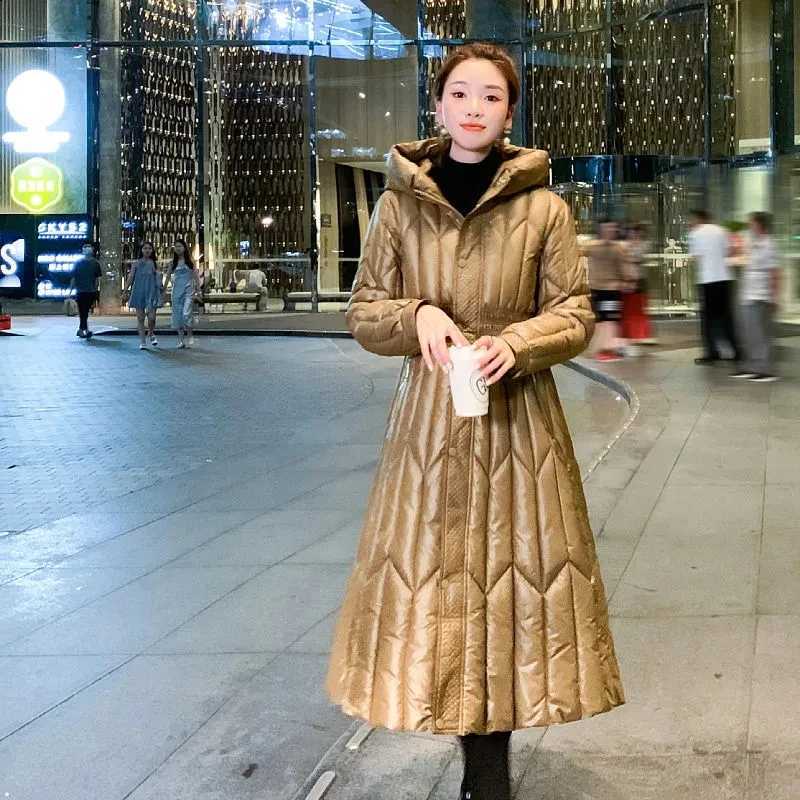 Women's Coat 2024 Winter New Lady Slim Down cotton Hooded Jacket Thicken Parker Overcoat Fashion Temperament Warm Long Coats H260917
