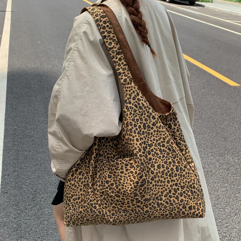 Autumn Leopard Print Suede Shoulder Bags for Women Korean Vintage Ladies Double-sided Tote Casual Female Vest Handbags 260917