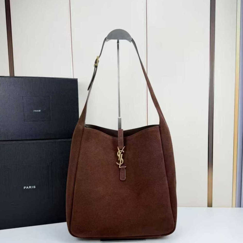 Autumn And Winter Shoulder Bag Le5a7 Hobo Suede Brown Classic Luxury Handbag Metal Logo Soft Comfortable Women Large Capacity Fashion Daily Commutin