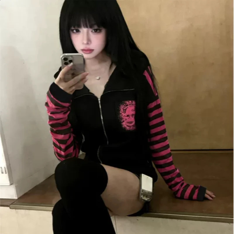 2026 Dark Pink Black Punk Skeleton Printed Striped Sleeve Hoodie Street Style Womens Zipper Cardigan Wholesale 260918