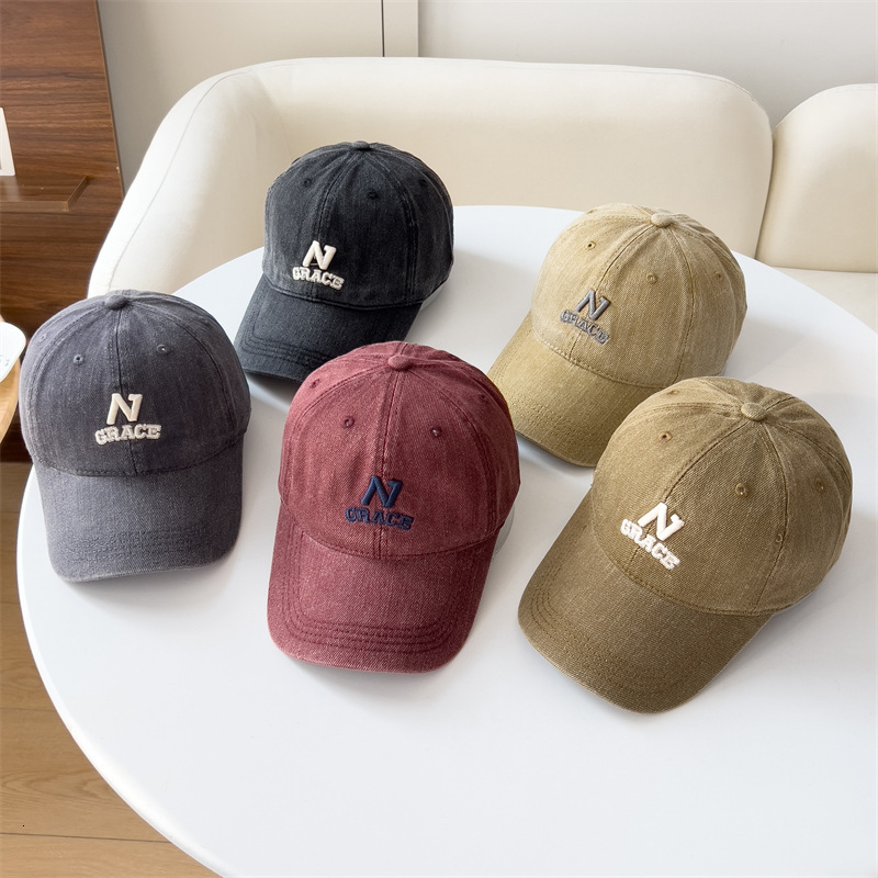 Luxury Cap Brand Designer Hat Korean-Style Versatile Fashion With 3D Letter Embroidery, Soft Top, Vintage Baseball Cap Design For Women, Featuring A