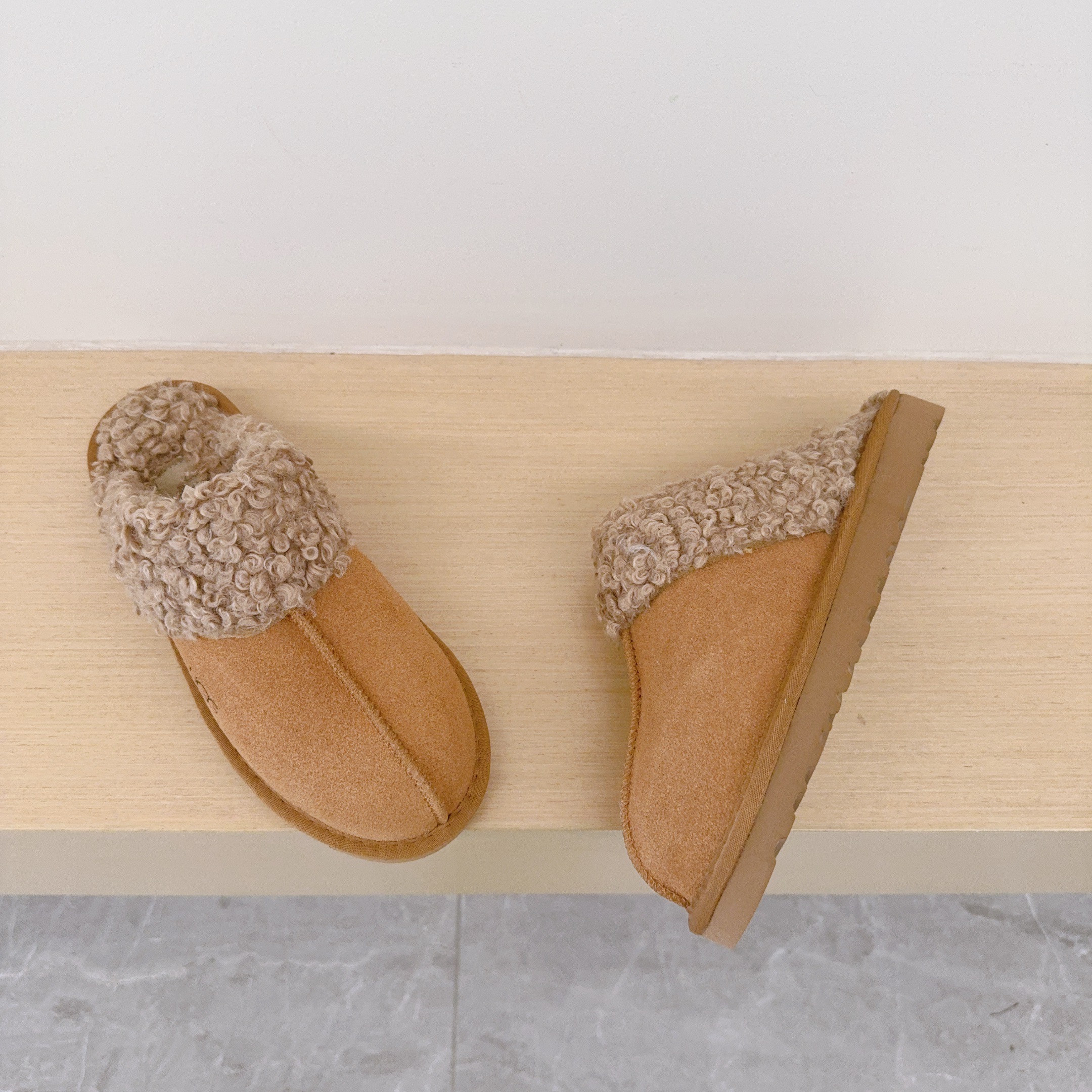 2027 New Women Winter Warm Cotton Slippers Teddy Curly Fur Mule Slippers Slip On Cozy Teddy Plush Collar Slipper Boots Indoor Outdoor