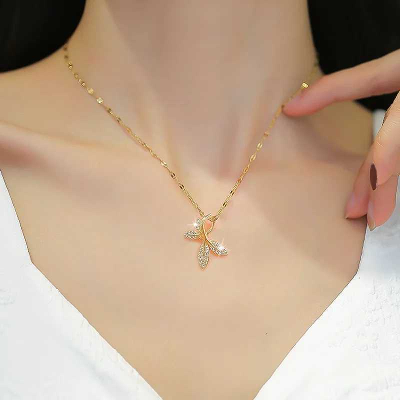 Gold Color Stainless Steel Leaf Knot Pendant Necklace For Women Zircon Shiny Lip Chain Elegant Daily Wedding Jewelry Gift Q260916