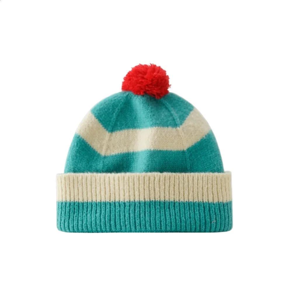Autumn Winter Knitted Hat Advanced Stripes Versatile Couple Hat Warm Unisex Ear Protection Hat Christmas Gift 260917