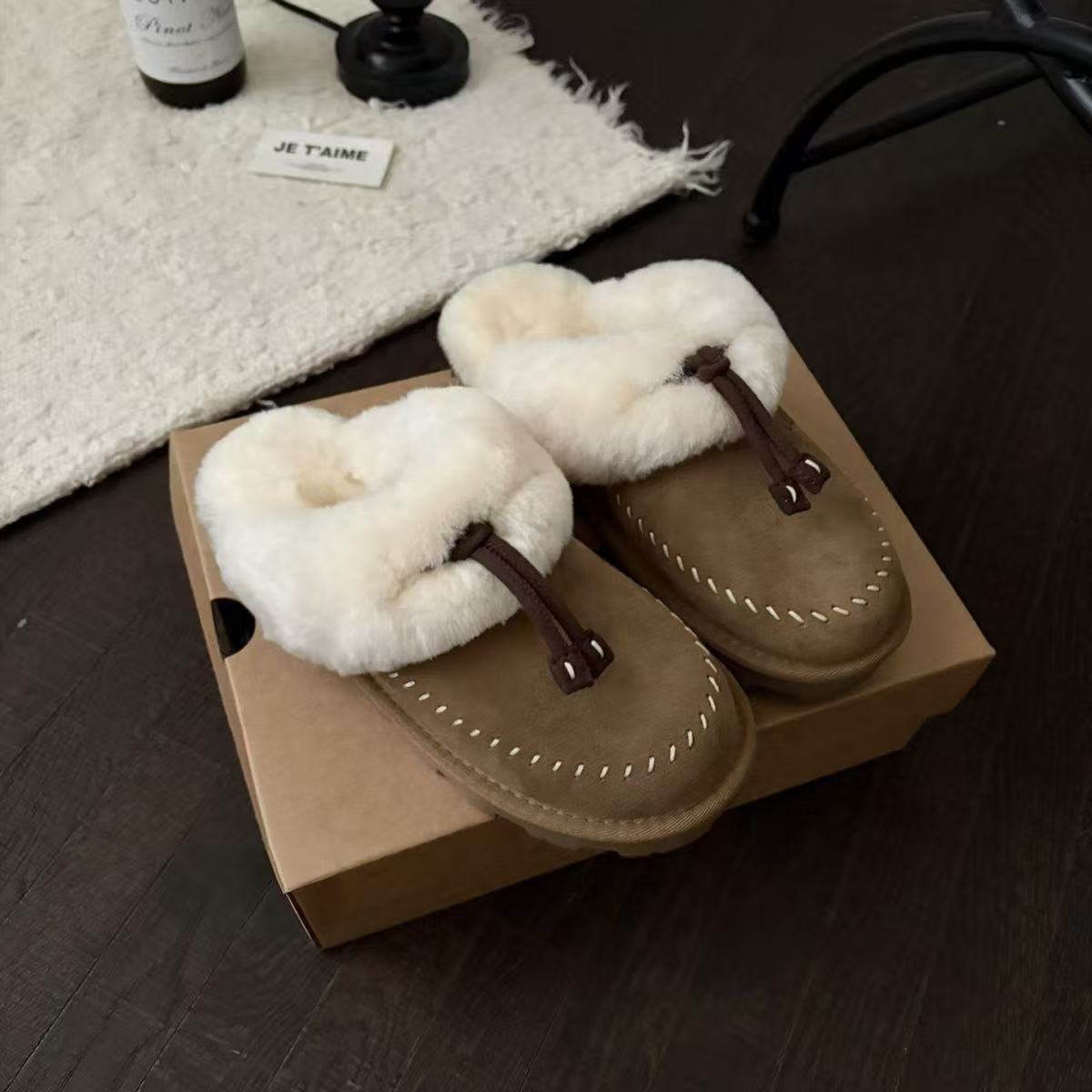 Women Coquette Stitch Winter Slippers New Arrival Fuzzy Plush Fur Slip On Mule Slippers Bow Decor Indoor Outdoor House Shoes winter