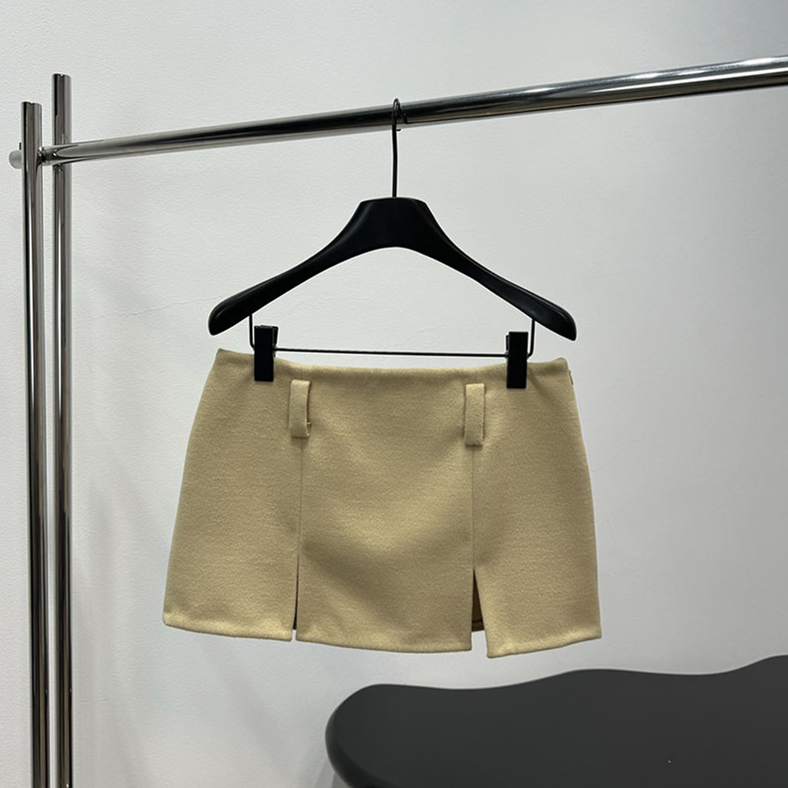 Sexy Women Khaki Mini Skirt Designer Hem Slit Embroidery A Line Skirt Summer Party Dating Chic Charming Skirt