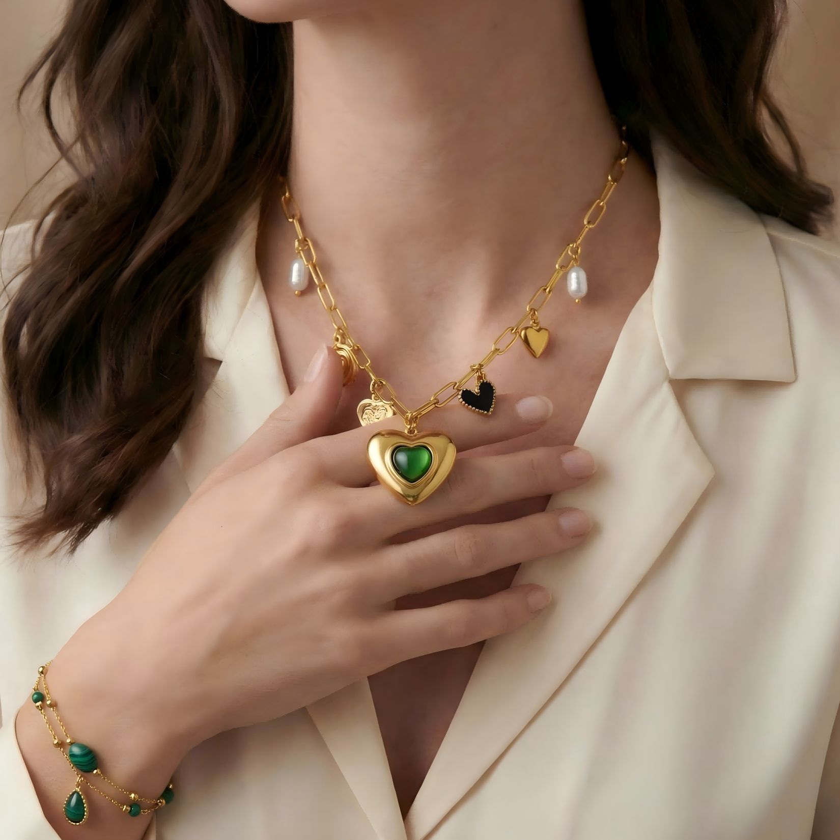 European American stainless steel resin inlaid DIY accessories necklace with heart-shaped pearls and heavy metal plated 18k real gold jewelry