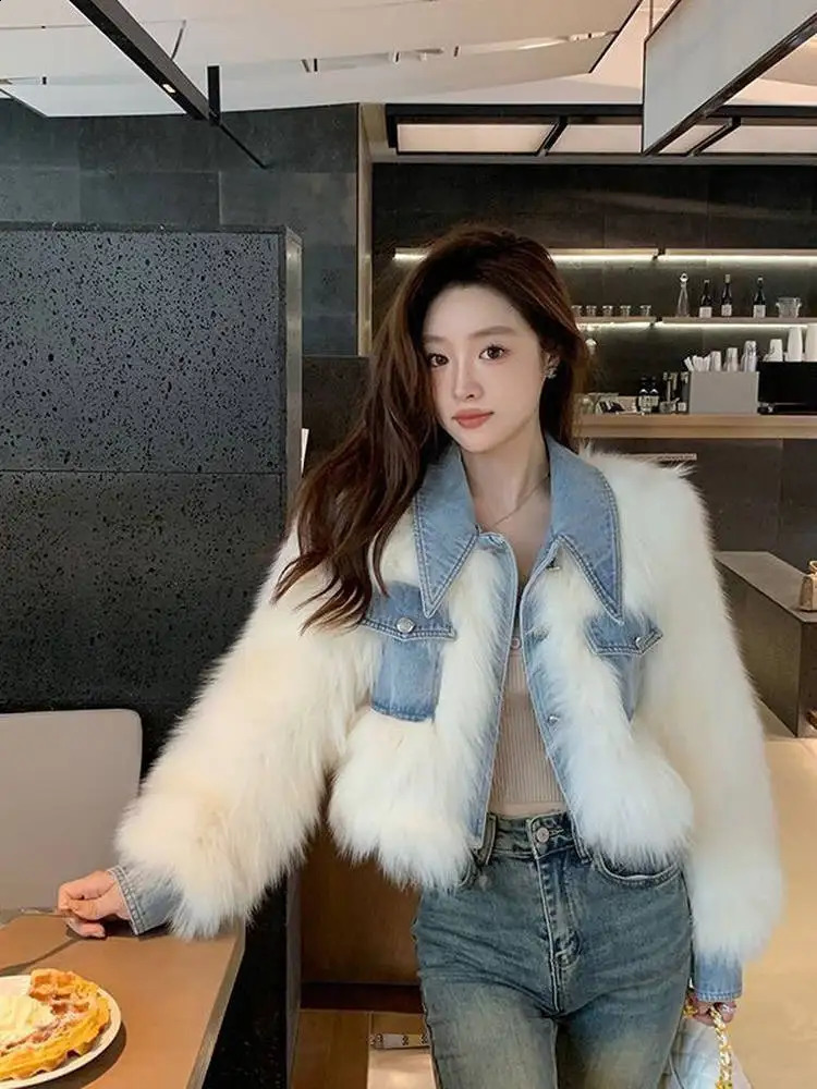 Fashionable Thickened Short Fur Jacket Women's Denim Patchwork Plush High Waist Winter Coat Youth Casual Long Sleeve Zipper 260917