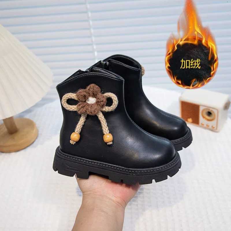 Autumn Girls Short Shoes Fashion Cute Plush Children Shoes PU Leather Luxury Black Weaving Flowers Kids Sneaker Girl Ankle Boots X260917