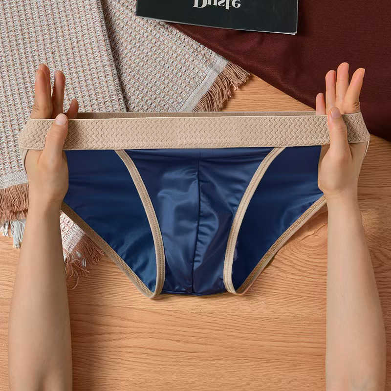 1/3PCS men's briefs simple Underpants and versatile ice silk material comfortable breathable and quick drying men's briefs D260918