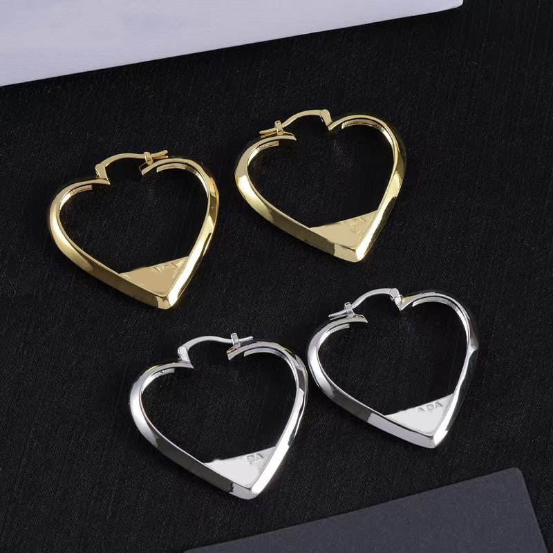 Luxury 925 Silver Initial Stud Designer Womens Premium Design Inlay Crystal Rhinestone Earring High End Wedding Banquet Jewelry Gift Sets