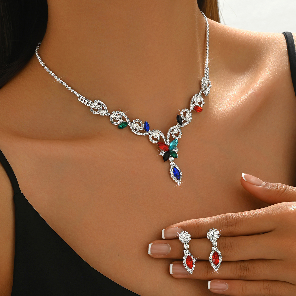 Winter New Fashion Crystal Butterfly Necklace and Earring Set, Jewelry, Luxurious Wedding Wholesale