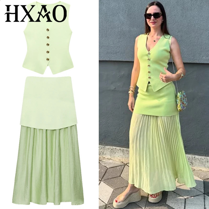 HXAO Green Skirt Set Women's Two Pieces Set Crop Knit Sleeveless Button Up Top Vest Set Pleated High Waist Sets Vacation Outfits 260917